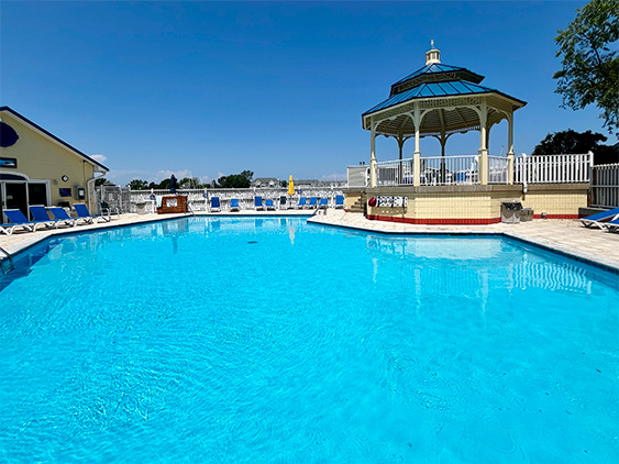 The Moorings Association Pool